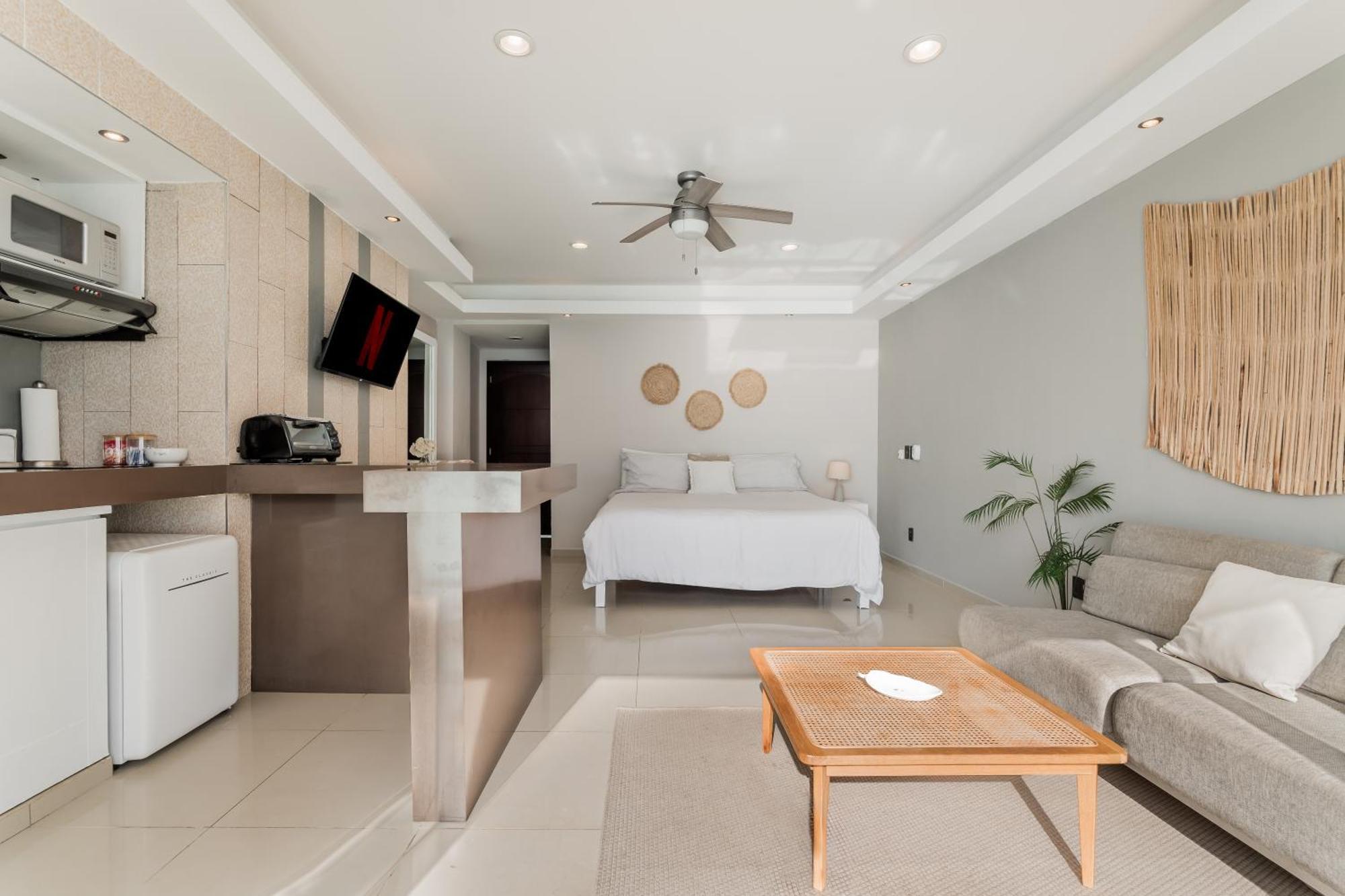 *Turquoise Escape- Beachfront Studio By Casa Paraiso* Cancún Exterior foto